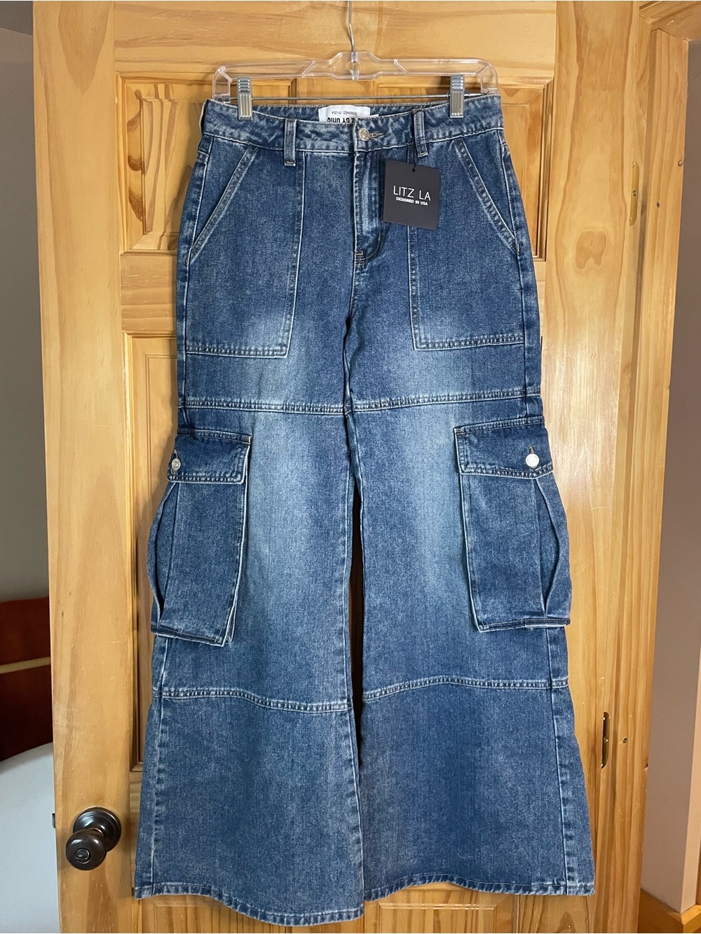 NWT Litz LA Women's Wide-Leg Cargo Jeans - Dark Blue
